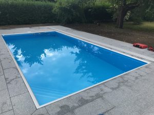 plastový bazén